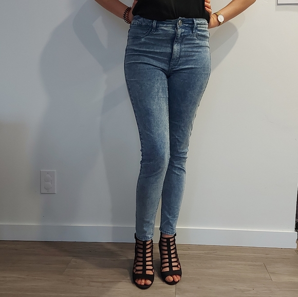 Blue American Eagle Acid Wash Jeggings - Picture 4 of 5